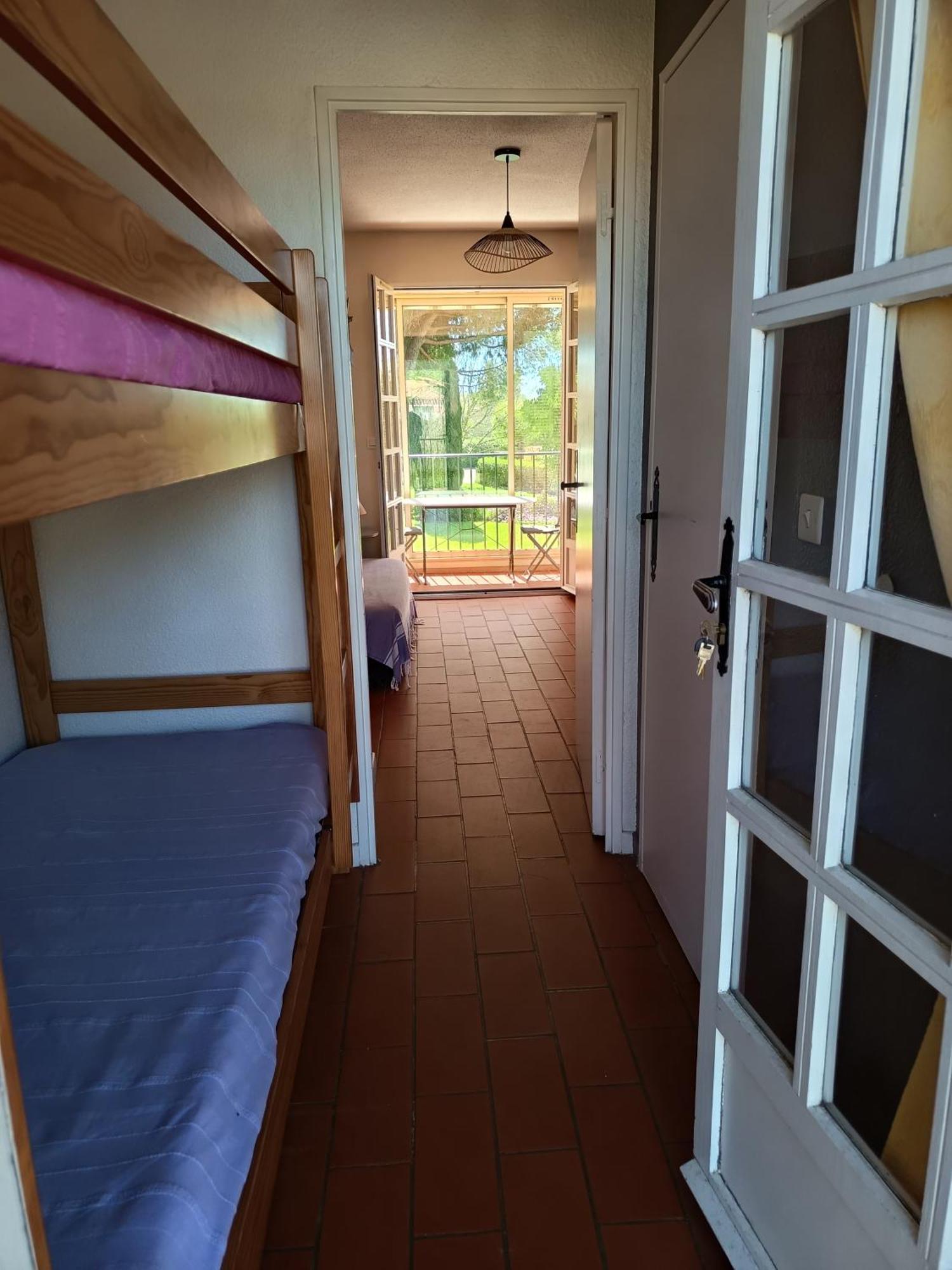 AGRÉABLE STUDIO cabine PROCHE MER La Londe-les-Maures Exterior foto